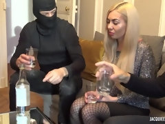 In den arsch, Arsch, Blasen, Vollbusig, Schwanz, Gruppensex, Mutti, Titten