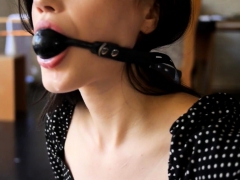 Любители, Брюнетки, Мастурбация, Соло, Молоденькие, Сиськи, Игрушки, Вебкамера