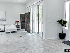 Спальня, Член, Затыкание рта, Секс без цензуры, Милф, Наездница, Стринги, Сиськи