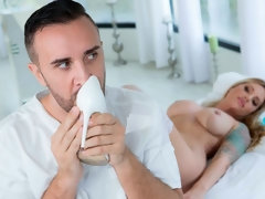 Tetas grandes, Rubia, Mamada, Estilo perrito, Pajear, Madres para coger, Medias largas, Puta