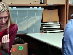 Tetas grandes, Rubia, Sexo duro, Oficina, Puta, Trio, Uniforme