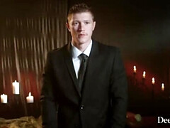 Asiatique, Sucer une bite, Tir de sperme, Gorge profonde, Face assise, Partouze, Orgie, Chevaucher