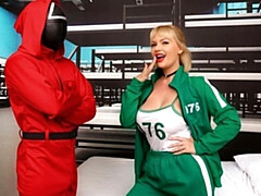 Grote kont, Grote lul, Grote mammen, Blond, Pijpbeurt, Hondjeshouding, Moeder die ik wil neuken, Tieten likken