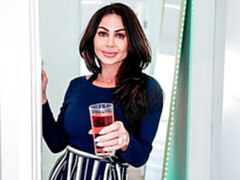 Slaapkamer, Grote kont, Grote lul, Pijpbeurt, Bruinharig, Hondjeshouding, Masturbatie, Moeder die ik wil neuken