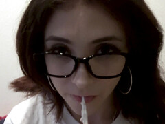 Arsch, Braunhaarige, Kehlenfick, Selbstgemacht, Realität, Rau, Eng, Titten