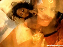 Asiatisch, Braunhaarige, Erotisch, Hd, Indisch, Milf, Mutti, Nackt