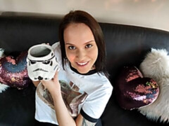 Grosse bite, Gros seins, Sucer une bite, Brunette brune, En levrette, Mère que j'aimerais baiser, Chatte, Branlette espagnole