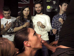 In den arsch, Fesselspiele, Erniedrigung, Öffentlich, Bestrafung, Rau, Spanisch, Spanner