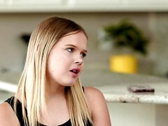 Lieveling, Grote mammen, Blond, Vingeren, Lesbisch, Likken, Moeder die ik wil neuken, Orgasme