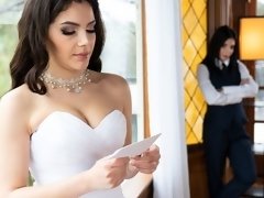 Gros cul, Gros seins, Doigter, Lesbienne, Masturbation, Mère que j'aimerais baiser, Seins naturels, Dénudage