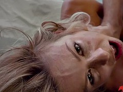 Grote mammen, Oudere vrouw, Sperma shot, Hardcore, Moeder die ik wil neuken, Buiten, Gezichtspunt, Rijden