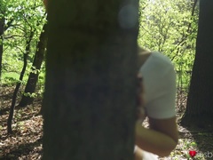 Engañando, Pareja, Penetracion con dedos, Lamidas, Al aire libre, Coño, Trio, Tren