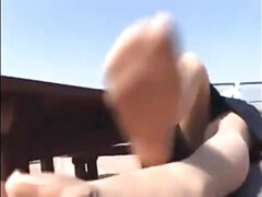 Leie, Asiatisch, Braunhaarige, Fetisch, Fußfetisch, Japanische massage, Strumpfhose, Öffentlich