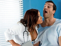 Anal, Gros cul, Sucer une bite, Médecin, Mère que j'aimerais baiser, Chatte, Jarretelles, Uniforme