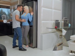 Spermaladung, Kehlenfick, Hundestellung, Europäisch, Ungarisch, Masturbation, Muschi, Realität