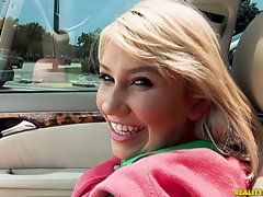 Blond, Hondjeshouding, Handbeurt, Buiten, Gezichtspunt, Strippen, Tiener, Tieten likken