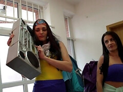 Verga grande, Rubia, Mamada, Divertido, Sexo duro, Lamidas, Coño, Adolescente