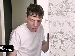 Grosser arsch, Grosse titten, Blasen, Braunhaarige, Besamung, Hd, Muschi, Schreiend