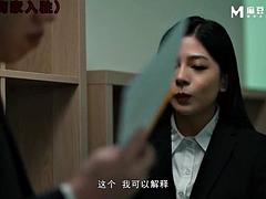 Enthousiasteling, Aziatisch, Grote lul, Sperma, Dominante vrouw, Handbeurt, Hardcore, Tieten likken