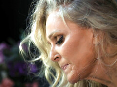 18 jaar, Grote kont, Grote lul, Grote mammen, Lesbisch, Likken, Moeder die ik wil neuken, Tiener