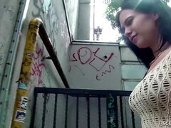 18 años, Tetas grandes, Tetona, Corridas faciales, Sexo duro, Tetas naturales, Realidad, Flaco