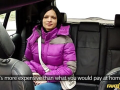 Anaal, Grote mammen, Pijpbeurt, Vingeren, Handbeurt, Buiten, Gezichtspunt, Tieten likken