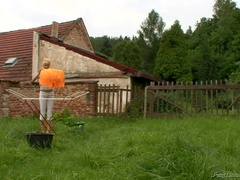 Большой член, Семяизвержение, Женщины, Секс без цензуры, На публике, Душ, Сосущие, Втроем