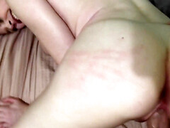 Kont, Grote mammen, Bruinharig, Condoom, Sperma shot, Schattig, Hondjeshouding, Reusachtig