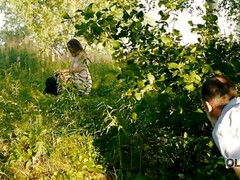 Amateur, Sucer une bite, Papa, Européenne, Mature, De plein air, Public, Adolescente