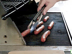 Sami Parker wanted her fellow sausage to nail