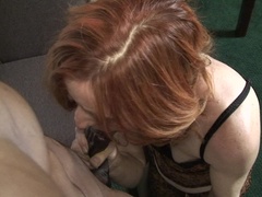 Amateur, Mamada, Corridas faciales, Ama de casa, Interracial, Maduro, Trio