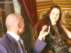 Sucer une bite, Éjaculation interne, Première fois, Français, Embrassement, Lingerie, Rétro, Rétro ancien