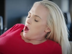 Блондинки, На кухне, Натуральные, Соски, Трусики, Киски, Глотающие, Тату