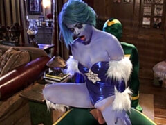 Amateur, Grosse bite, Sucer une bite, Seins naturels, Cheveux courts, Maillot de bain, Adolescente, Nénés