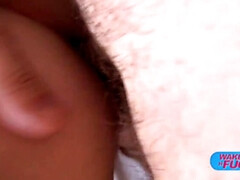 In den arsch, Arsch, Arschlecken, Blasen, Braunhaarige, Spermaladung, Hotel, Nackt