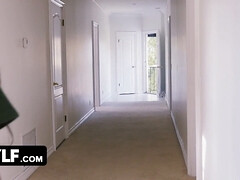 18 jaar, 69 negenenzestig, Oudere vrouw, Lesbisch, Likken, Moeder die ik wil neuken, Kut duiken, Tiener