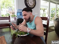 Gros cul, Brunette brune, Queue, Hd, Bite énorme, Rugueux, Douche, Nénés