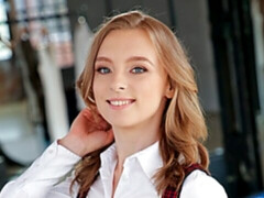 Anal, Cul, Sucer une bite, En levrette, Branlette thaïlandaise, Élève, Jupe, Adolescente