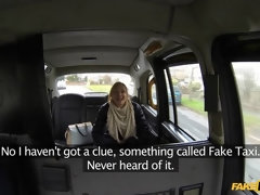 Blasen, Auto, Hundestellung, Fingern, Lecken, Im freien, Pov, Arsch lecken