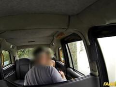 Любители, В машине, Семяизвержение, Собачьи, Пальцем, Лизание, От первого лица, Порка