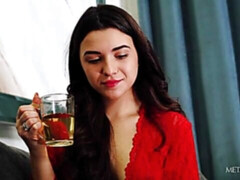 Geweldig, Bruinharig, Vingeren, Masturbatie, Geschoren, Alleen, Strippen, Tiener