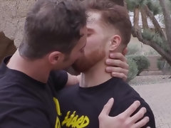 Nana, Bisexuelle, Brunette brune, Tir de sperme, Domination, Le plan cul à quatre, Hard, Orgie