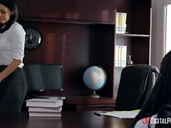 In den arsch, Schlafzimmer, Schwarz, Blasen, Spermaladung, Aufs gesicht abspritzen, Handjob, Masturbation