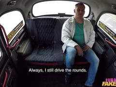 Arsch, Blondine, Blasen, Auto, Tschechisch, Handjob, Lecken, Im freien