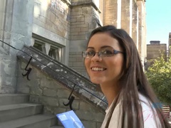 Morena, Corrida, Sucio, Masturbacion con pies, Abierta, Gafas, Pov, Tetas