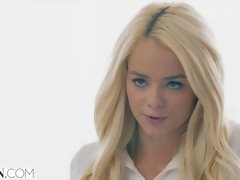 Blonde, Tir de sperme, Faciale, Hd, Seins naturels, Rasée, Maigrichonne, Nénés