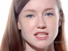 Culo, Morena, Pezones, Pequeña, Afeitado, Flaco, Estudiante, Tetas