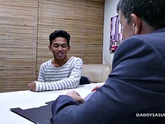 Asiatisch, Grosser schwanz, Süss, Erotisch, Schwul, Hardcore, Interrassisch, Büro