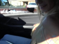 Enthousiasteling, Blond, Masturbatie, Gezichtspunt, Openbaar, Mager, Roken, Tieten likken