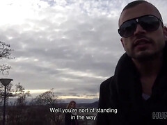 Leie, Gehörnter ehemann, Tschechisch, Geld, Pov, Öffentlich, Jungendliche (18+), Ehefrau